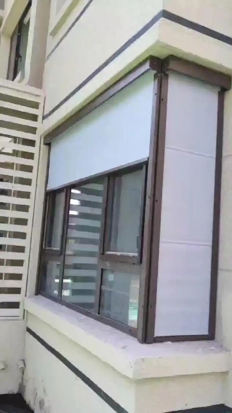 被动房遮阳一体窗