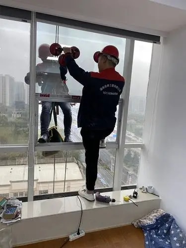 玻璃更换服务
